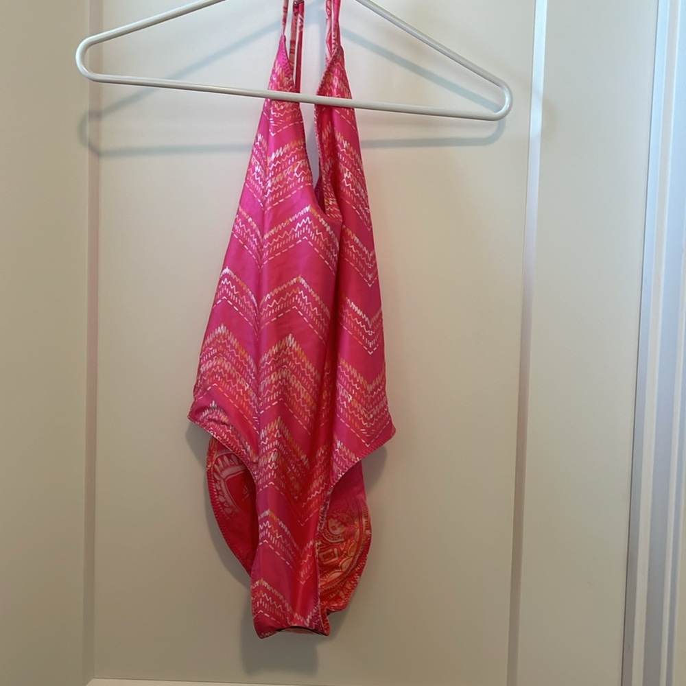 NWT Ramy Brook Zuma Reversible Plunge Pink Multi One-Piece Swimsuit NWT Large - Picture 8 of 10
